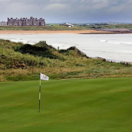 Holiday home Matthews Traditional Holiday By Trident Doonbeg